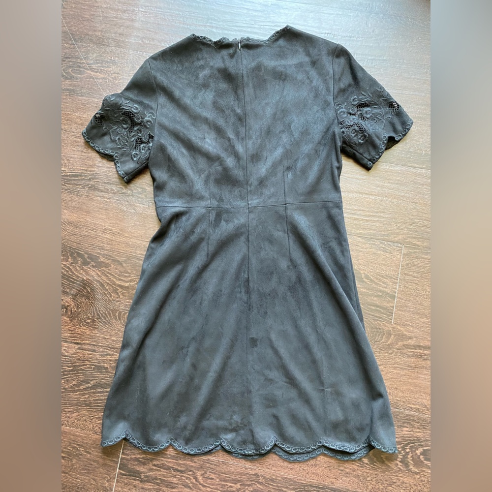 ZARA - Black floral embroidered suede effect dress w/scalloped hem Size:… - Picture 7 of 14